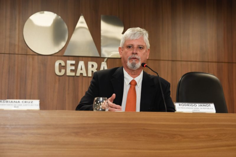 Palestra - Auditório da OAB Ceará recebe Rodrigo Janot para evento sobre Compliance na Administração Pública