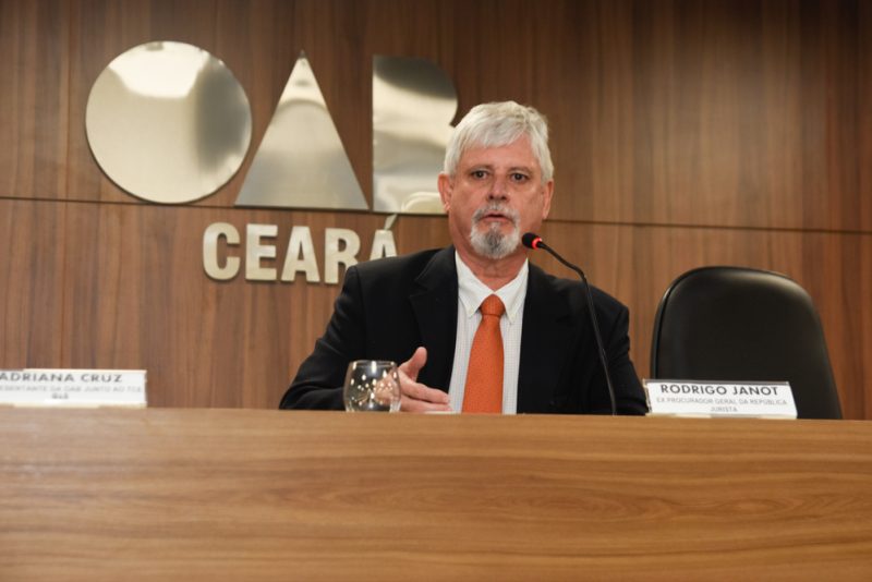 Palestra - Auditório da OAB Ceará recebe Rodrigo Janot para evento sobre Compliance na Administração Pública
