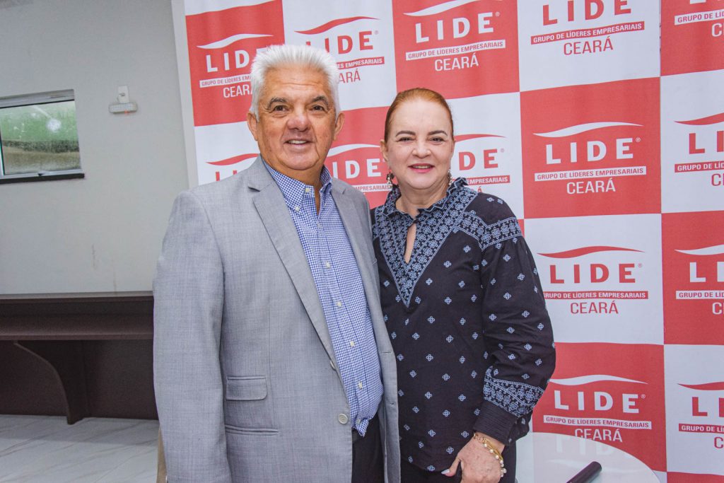 Talles De Sa Cavalcante E Ethel Whitehurst