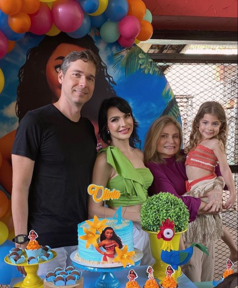 Lu Carvalho e Daniel Teixeira celebram o quarto aniversário da pequena Olivia