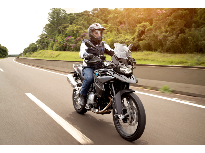 BMW Motorrad apresenta condições especiais para compra dos modelos S 1000 RR e F 850 GS
