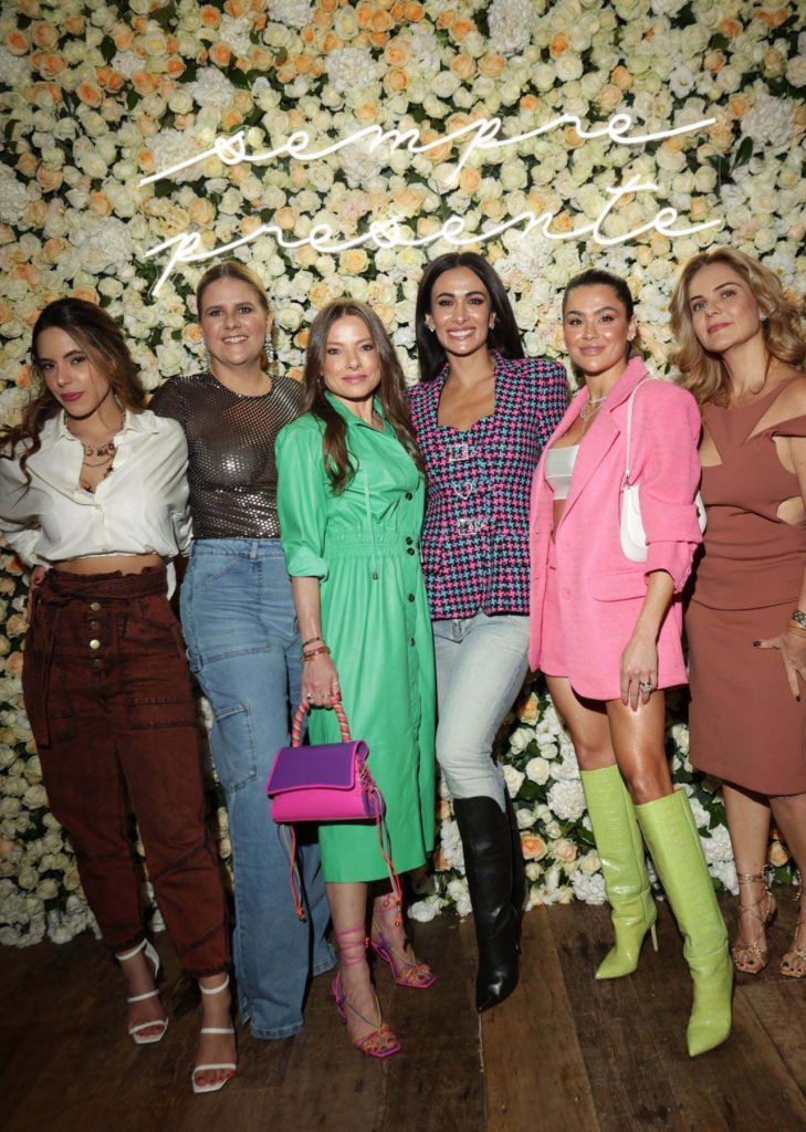 279414794 351521097043100 1875383975300513453 N