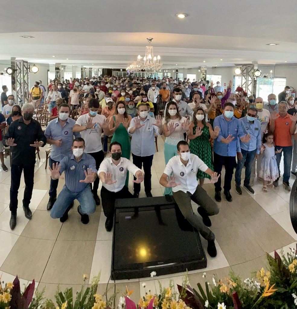 5d5a3da0 2fcc 4b4f A107 7fdf44a0556e