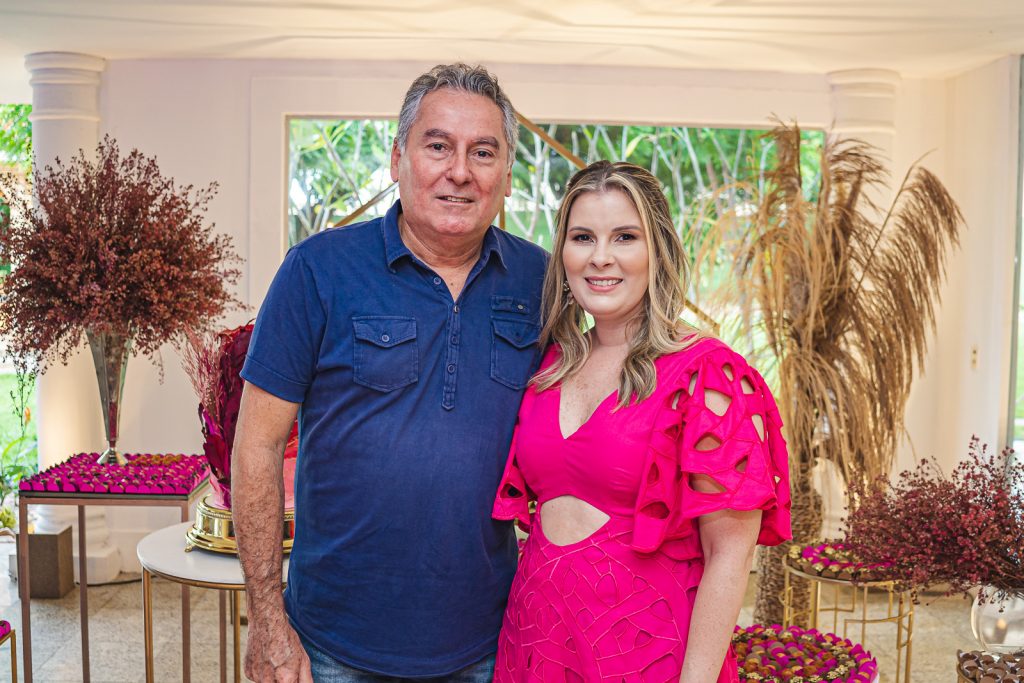 Adriano Brasil E Adriana Loureiro