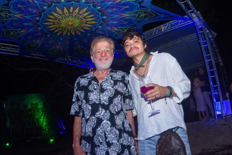 Burning Di - Inspirada em festival de música da África do Sul, Diana Rocha festeja a nova idade no Cumbuco