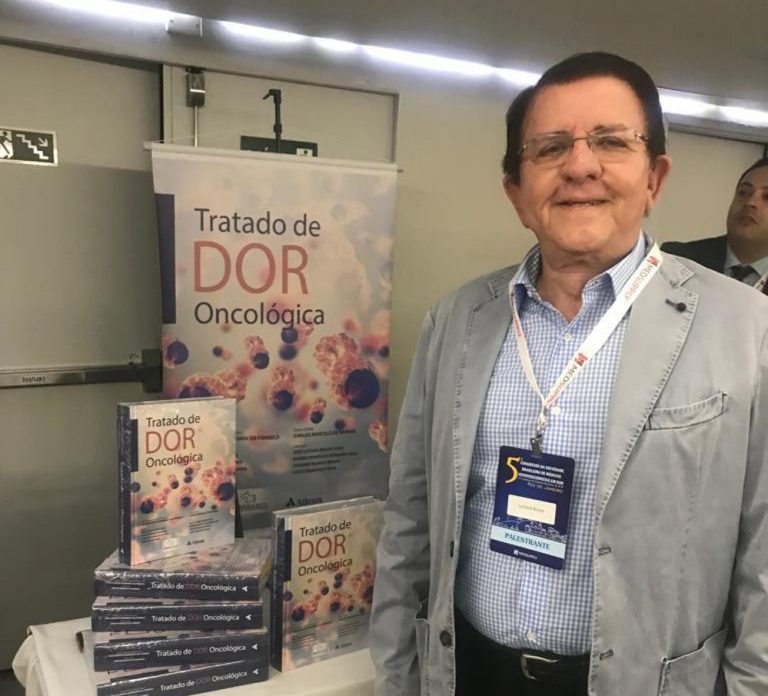 Luciano Braun anuncia o lançamento do livro Por Amor e Pela Dor