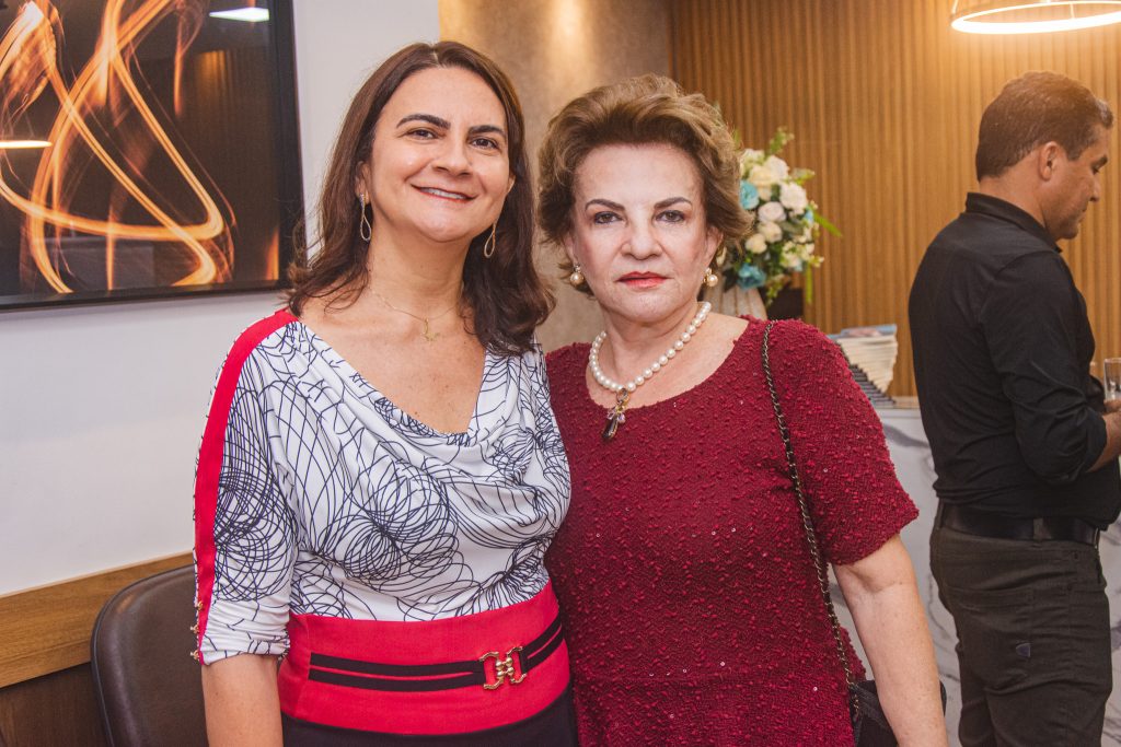 Ana Paula Pinheiro E Regina Cavalcante