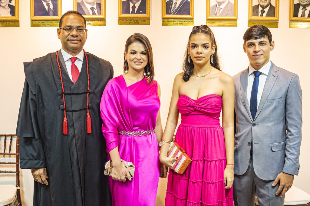 Andre Costa, Mariana Pedrosa, Luiza Costa E Gladyson Eloi