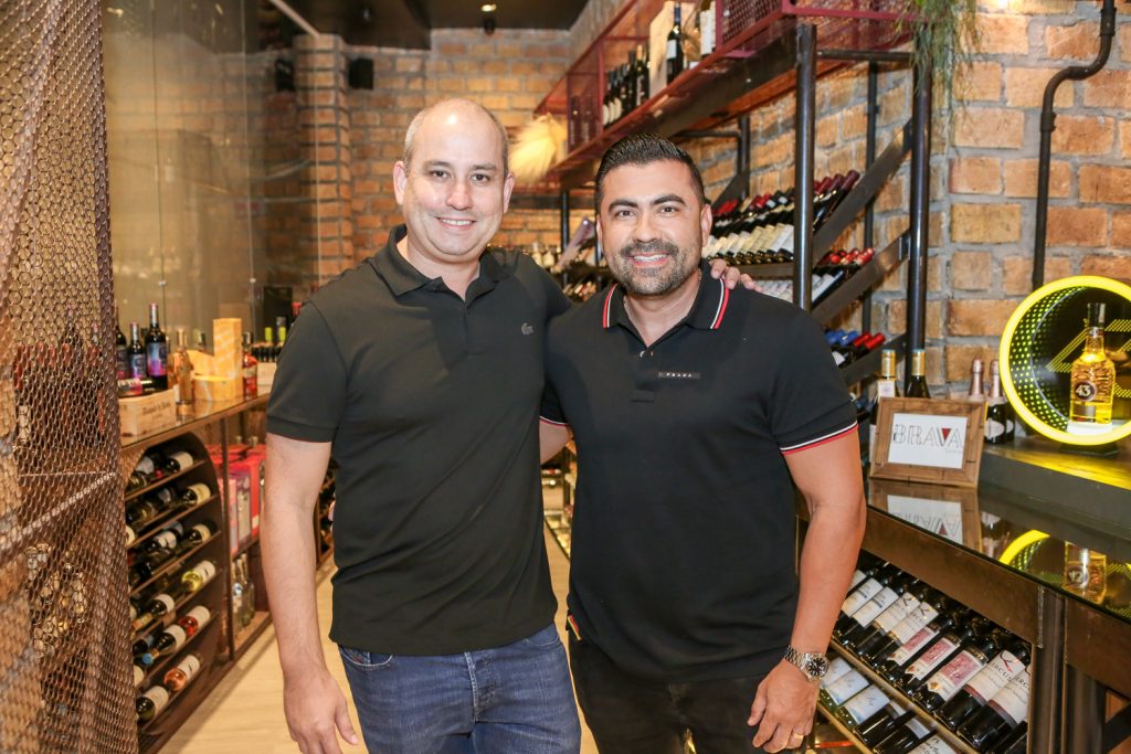 Andre Linheiro E Abner Castro