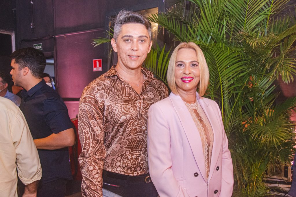 Deni Feitosa E Rejane Noronha