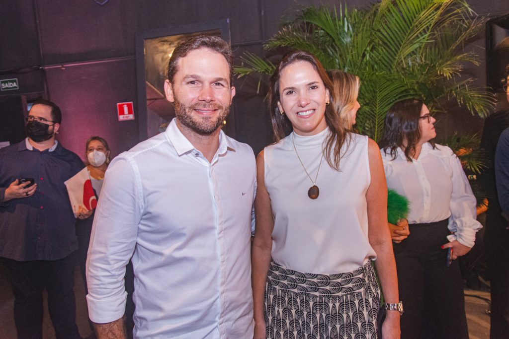 Fabio Albuquerque E Renata Santos