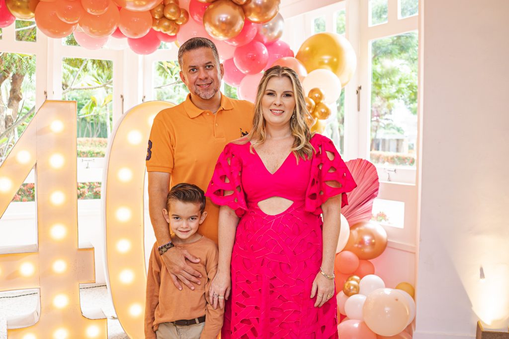 Gabriel, Raphael E Adriana Loureiro