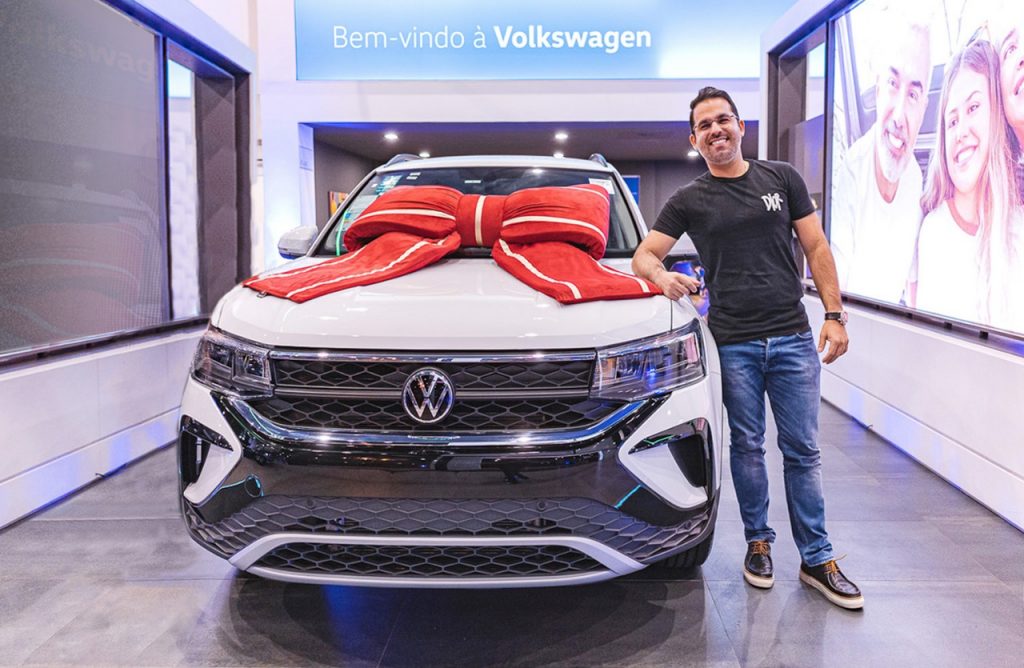 Concessionária Nacional recebe certificado inédito da própria Volkswagen para o Ceará Concessionária Nacional recebe certificado inédito da própria Volkswagen para o Ceará