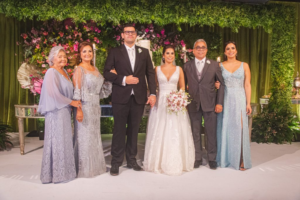 Iracema Alves, Meibe Freitas, Daniel Rocha, Ingrid Freitas, Jose Antonio Freitas E Ivina Freitas