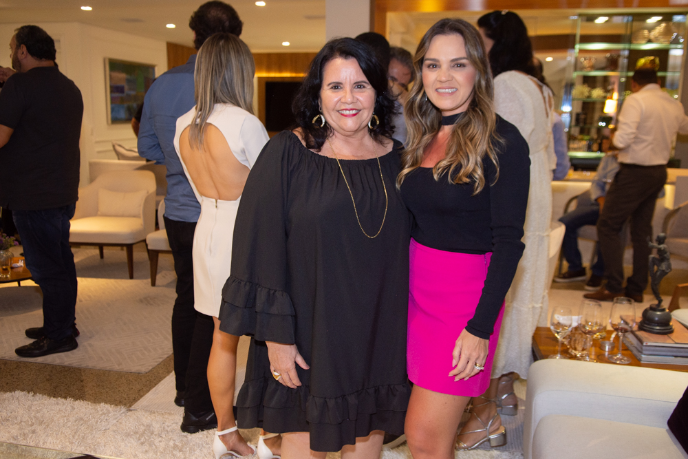 Ivana Castro E Katarine Queirós (2)