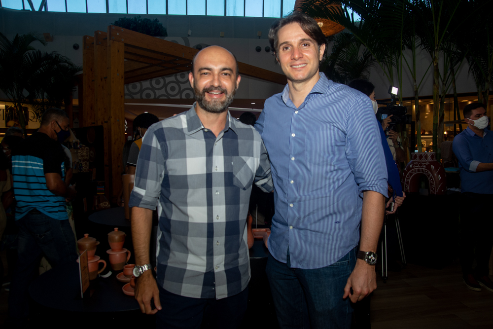 Jari Vieira E Benjamim Oliveira