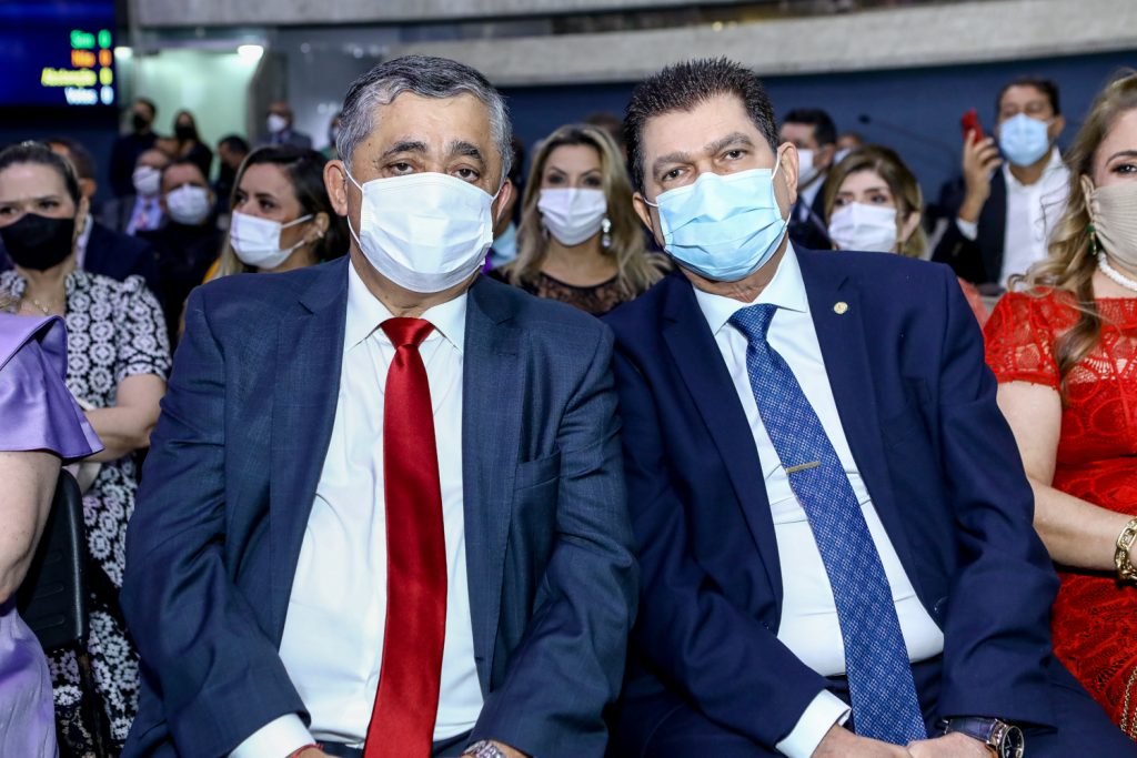 Jose Guimaraes E Mauro Benevides Filho