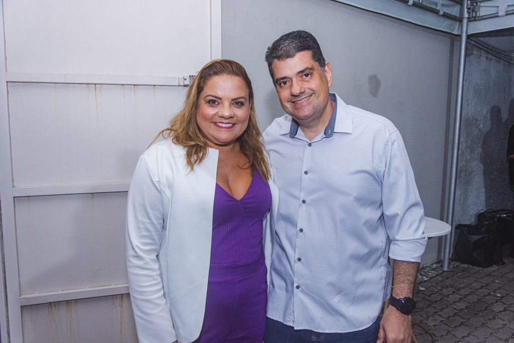 Karina Bezerra E Daniel Alencar