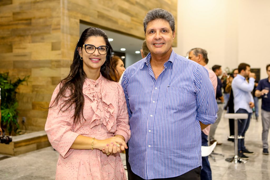 Karina Frota E Marcos Oliveira