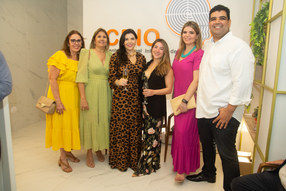 Katia Maranhão. Suely Kubrusly, Erica Pinheiro, Nubyhelia Carvalho, Sabrina E Erico Pinheiro (5)