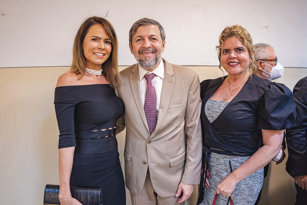 Luciana Sousa, Elcio Batista E Valeska Rolim