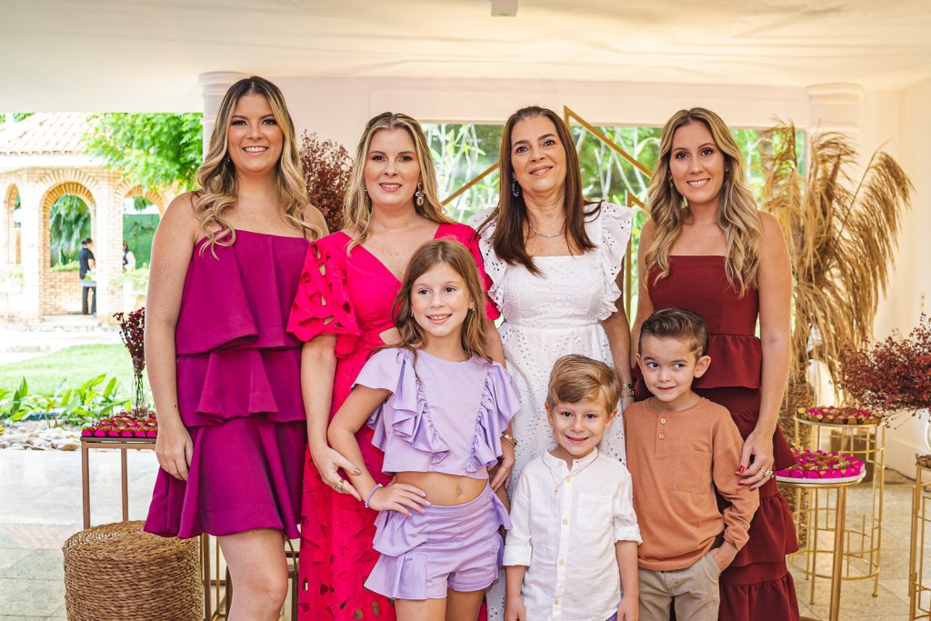 Lurdinha Brasil, Adriana Loureiro, Luisa Rolim, Andre Rolim, Gabriel Loureiro E Paula Rolim