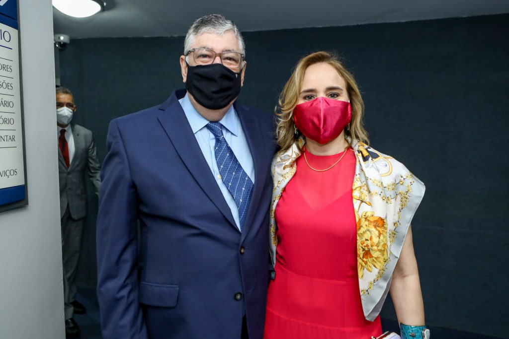 Maia Junio E Fernanda Pacobayba