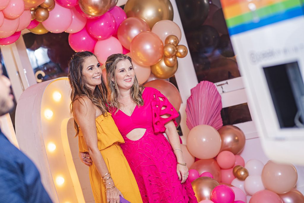 Marcia Pontes E Adriana Loureiro