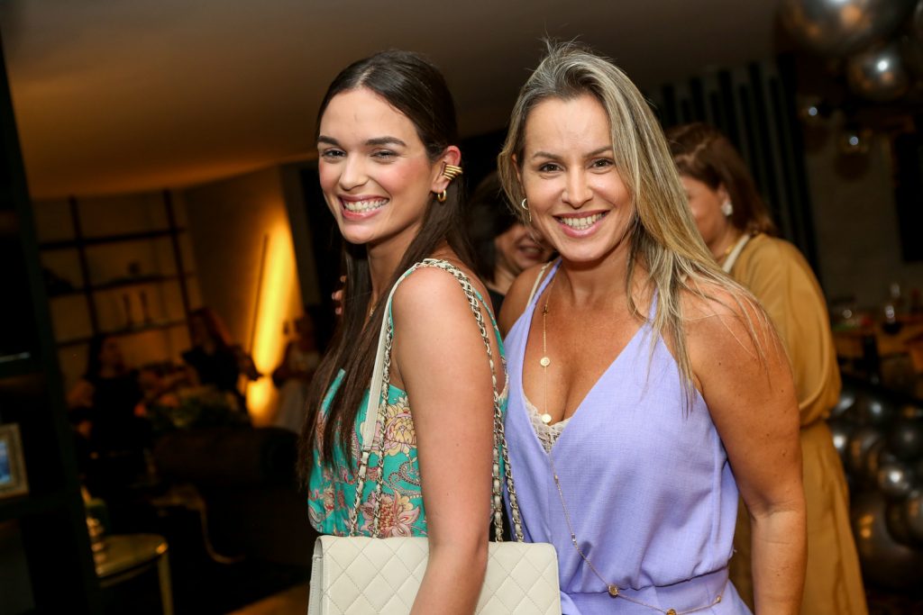 Mariana Albuquerque E Germana Franco