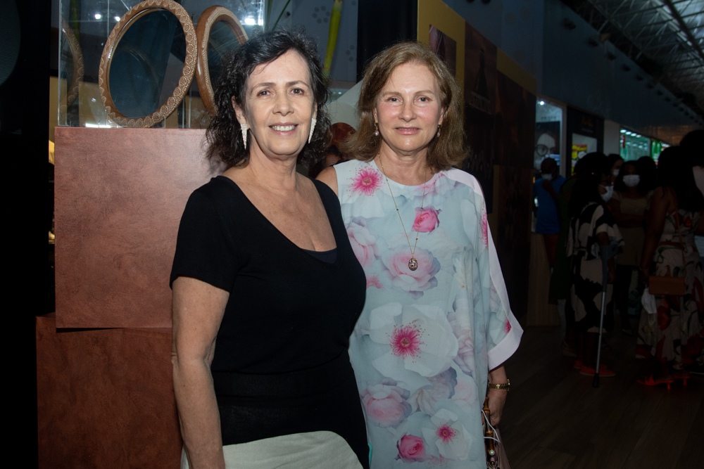 Neuma Figueiredo E Renata Jereissati