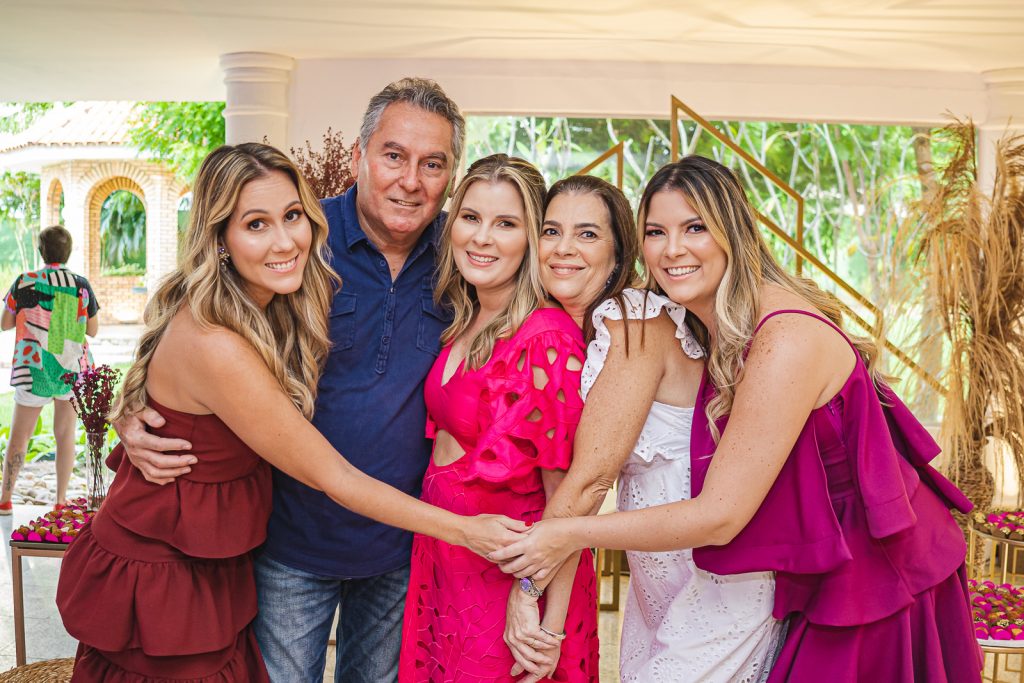 Paula Rolim, Adriano Brasil, Adriana Loureiro, Isabela Brasil E Lurdinha Brasil (1)