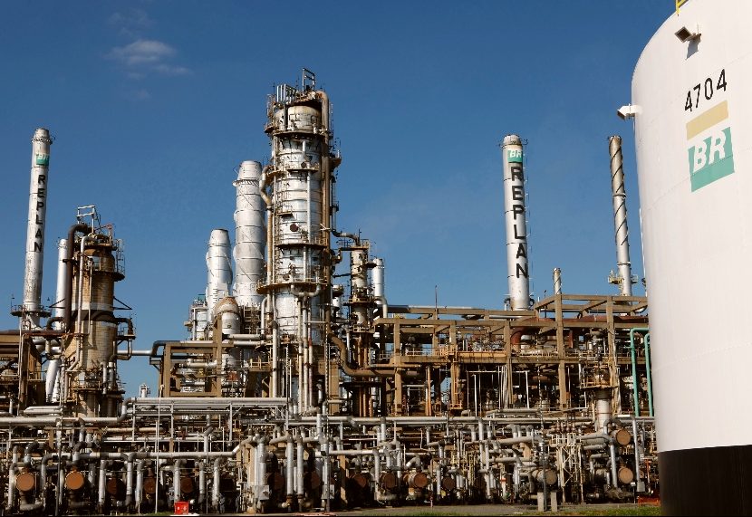 Petrobras encerra março com nível de utilização nas suas refinarias em 91%