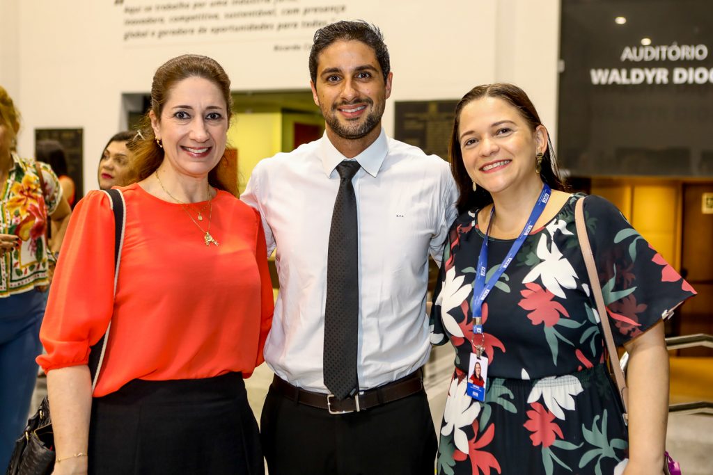 Vivian Albuquerque, Renato Arruda E Livia Sales