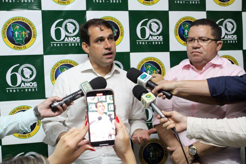 Em visita a duas associações militares, o presidente da CPI, deputado Salmito, destaca a importância das entidades que funcionam bem