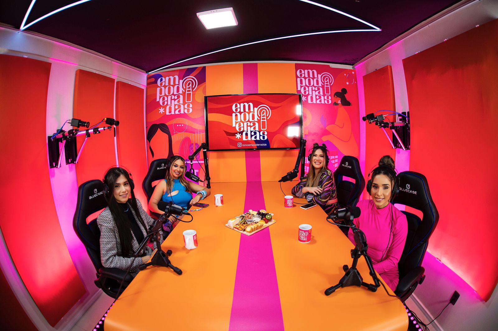 Podcast EmPODeradas alcança sucesso no Norte-Nordeste e bate mais de 3 milhões de visualizações Podcast EmPODeradas alcança sucesso no Norte-Nordeste e bate mais de 3 milhões de visualizações