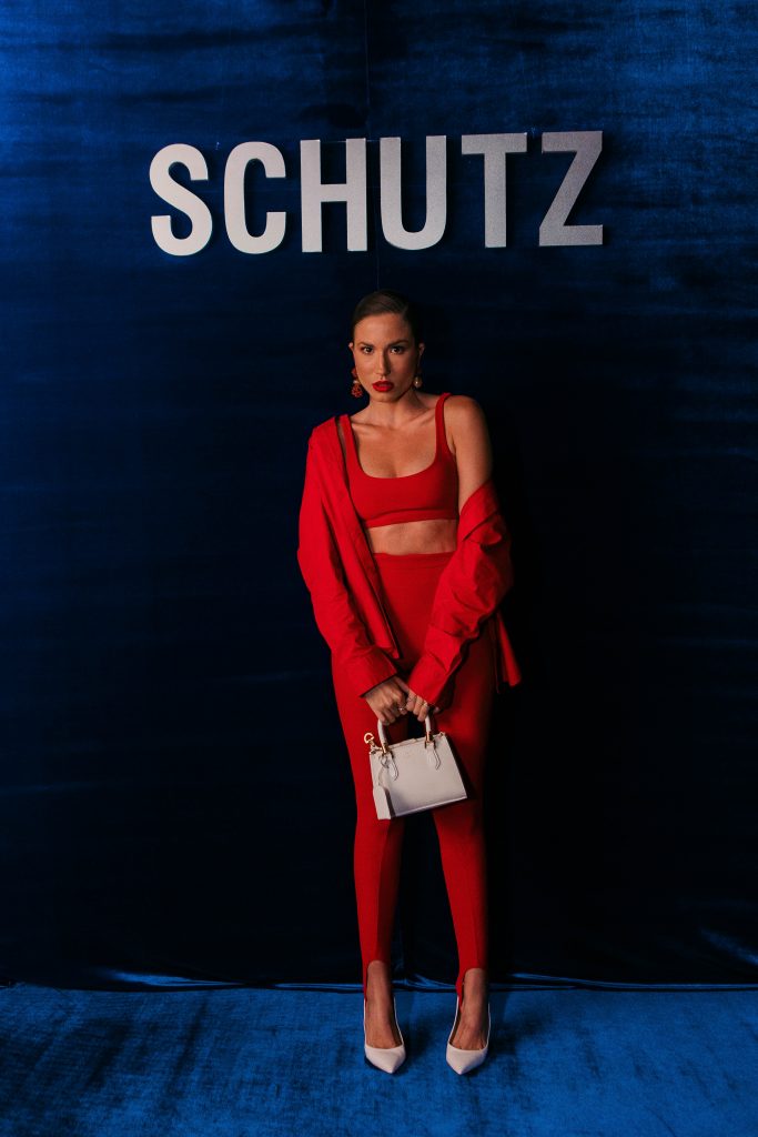 82f27121733da5689a0be917827114a4