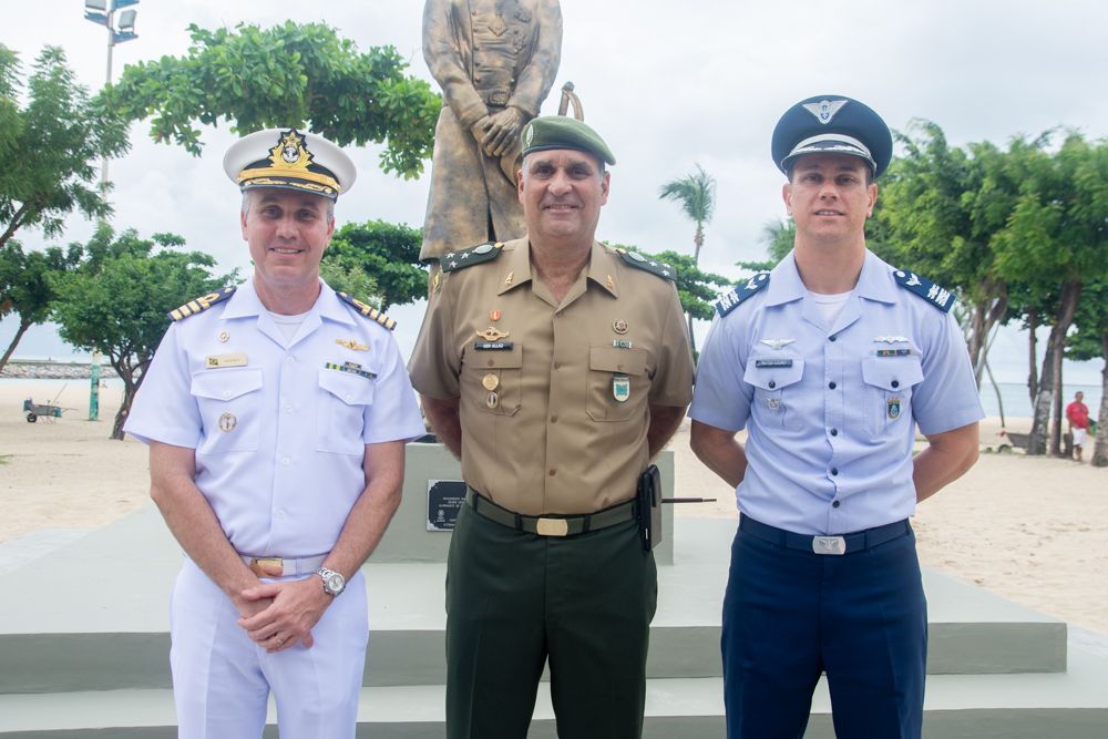 Anderson Valença, Gal. André Allão E Ten. Cel. Lauro (3)