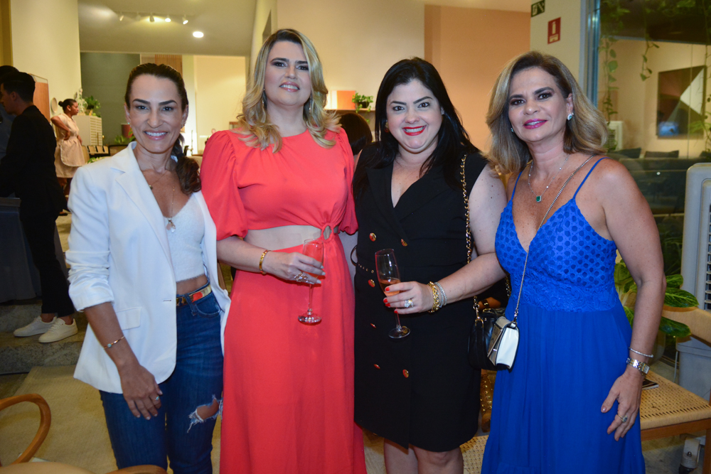 Bianca Sales, Ana Cristina, Vivi Almada E Germana Wanderley (2)