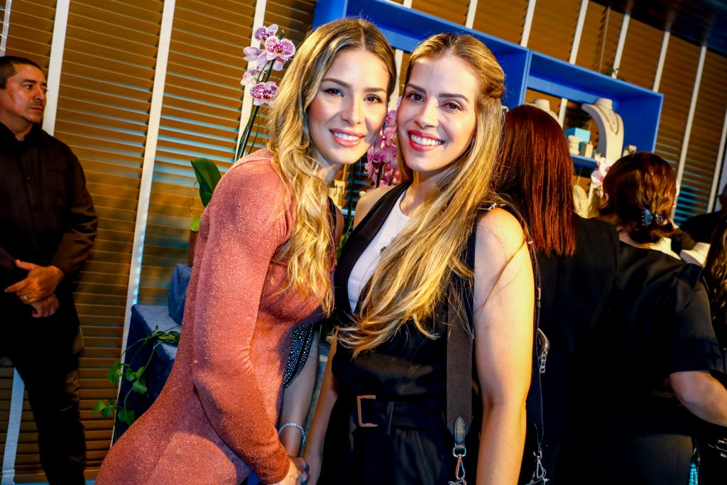 Bruna Waleska E Isabel Brasil