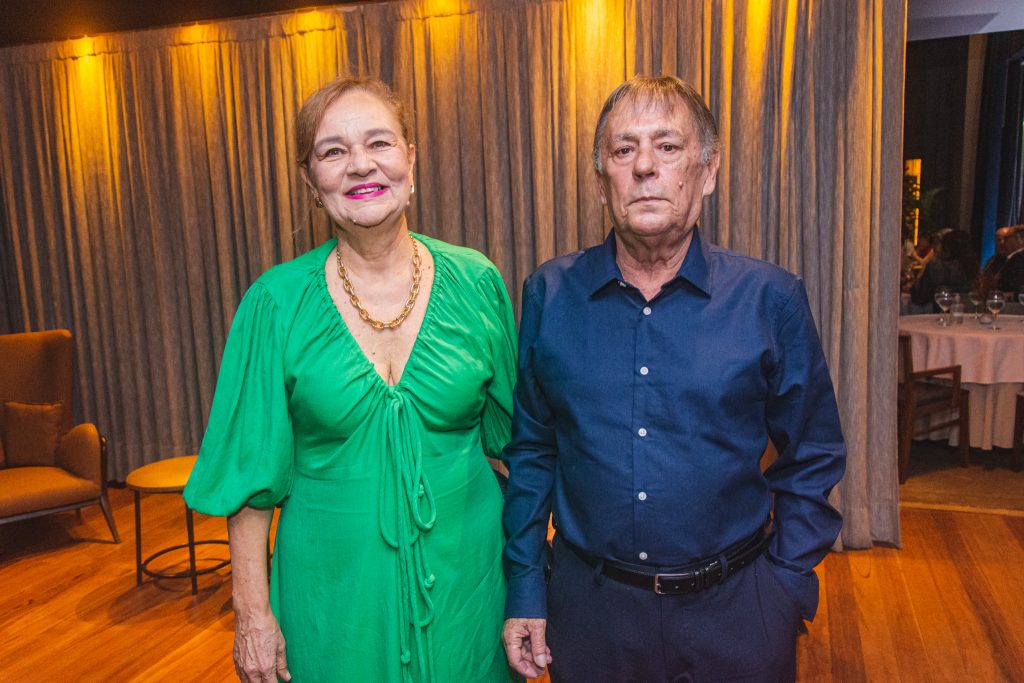 Cristiane Levy E Marconi Nogueira