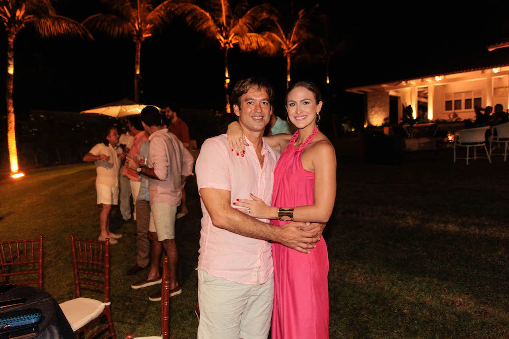 Danilo Régis E Fernanda Dourado Mota