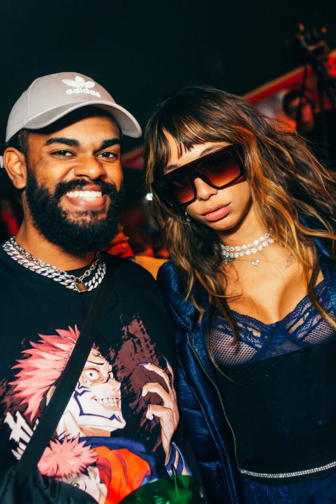 E4344640 35f5 4394 A8b1 8e27a84f32cf