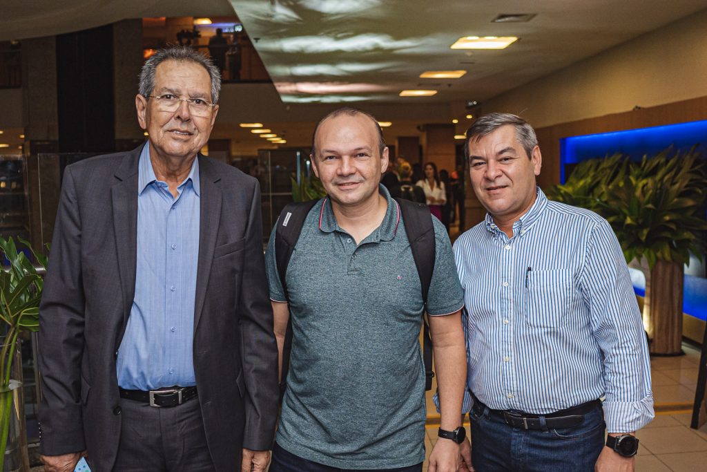 Eduardo Amaral E Carlei Sobreira