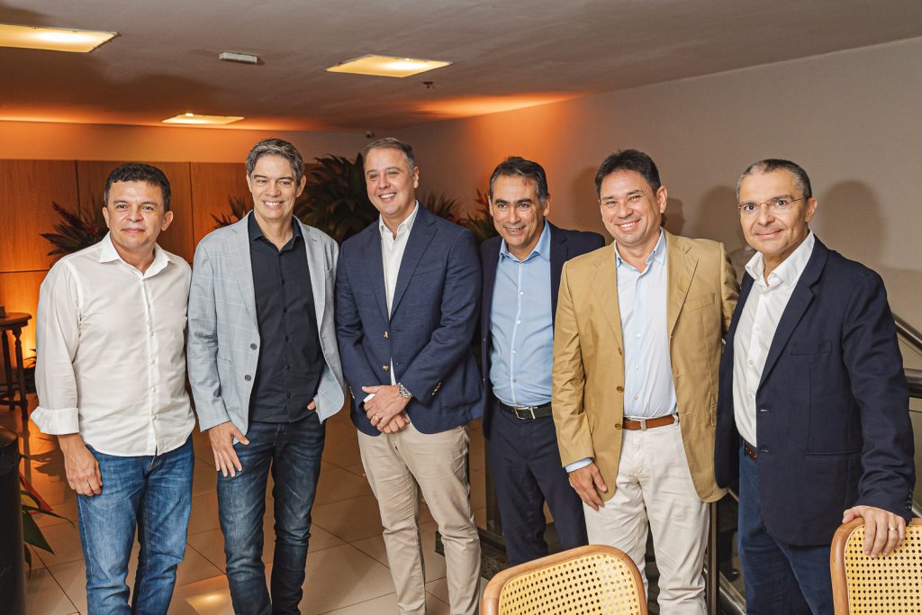 Elias Leite, Ricardo Amorim, Fabricio Martins, Marcos Aragao, Flavio Ibiapina E Daniel Demetrio