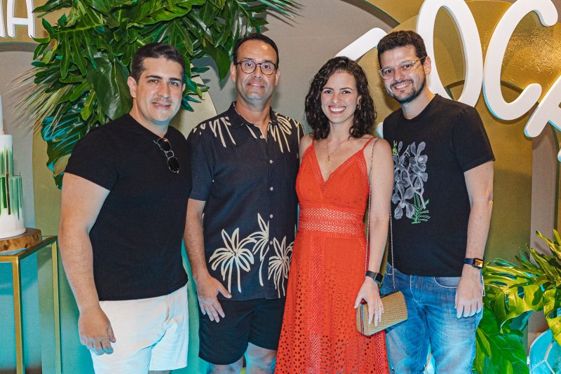 Positive vibes - La Casa Lounge serve de palco da festa de aniversário de Raphael Joca