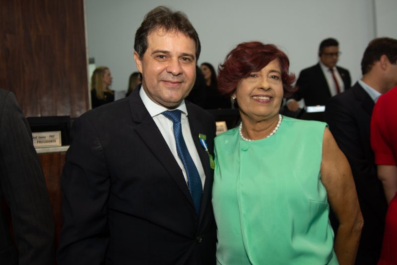 Reconhecimento - Evandro Leitão recebe Medalha Boticário Ferreira da Câmara Municipal de Fortaleza