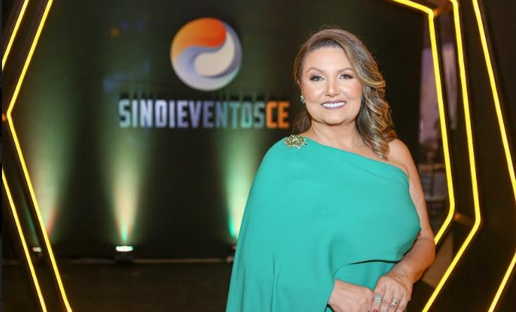 Stella Pavan assume a presidência do Sindieventos Ceará