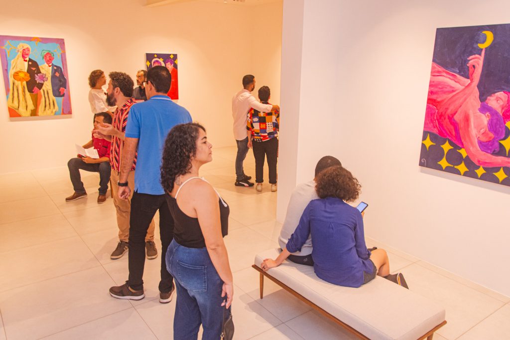 Exposicao O Amor é A Coisa Mais Importante De Azuhli (8)