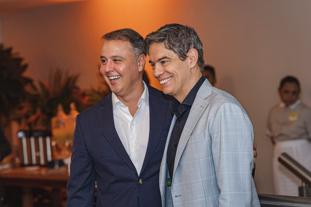 Fabricio Martins E Ricardo Amorim