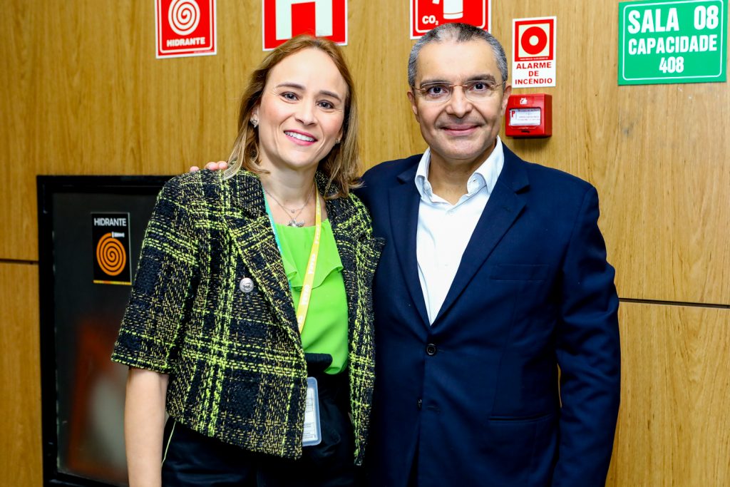 Fernanda Pacobayba E Daniel Demetrio